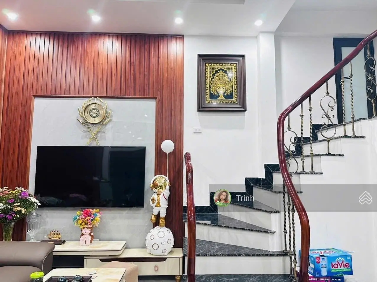Phố giáp bát sầm uất , tiện ích vô cùng , mt khủng 6m với diện tích 38m , quận hoàng mai ,hà nội !