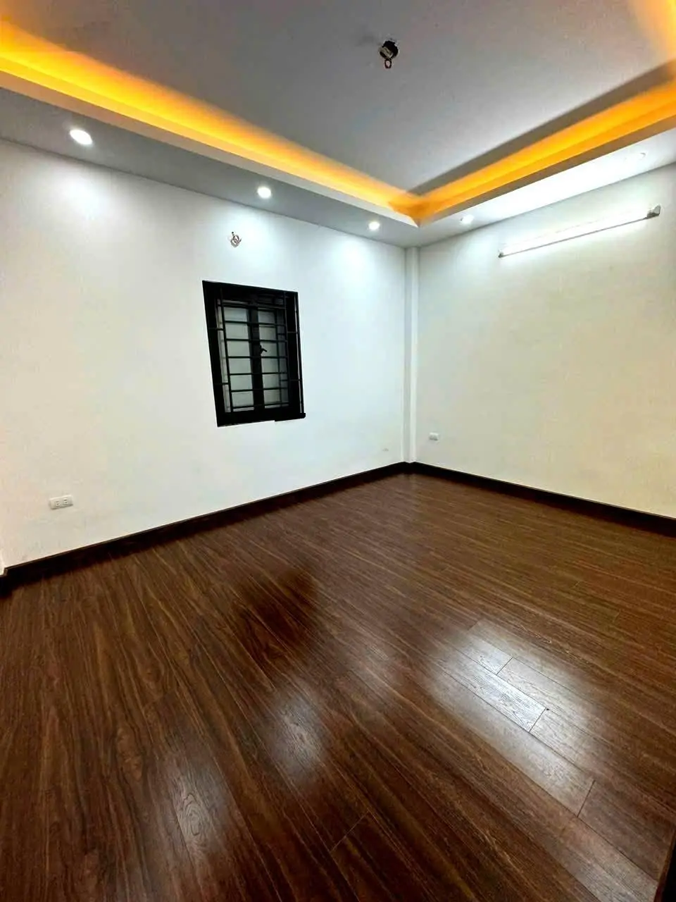 Bán nhà nội am - thanh trì - hà nội, dt 45m2x4t, mt 5m. nhỉnh 4 tỷ, nhà xây mới, ngõ ôtô