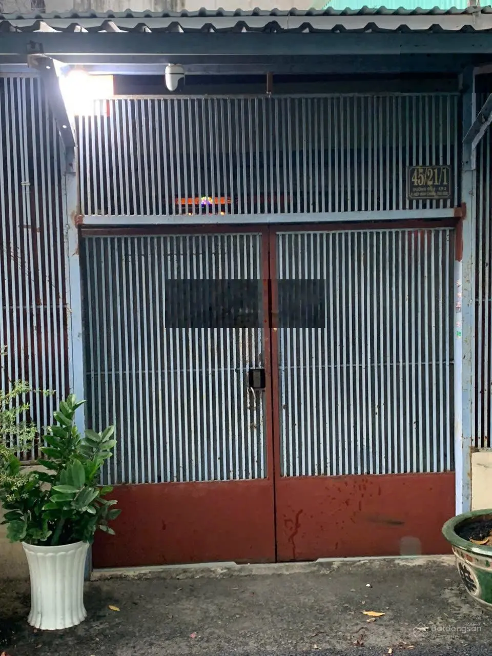 Nhà cấp 4 đẹp hẻm xe hơi đường 8, P. Hiệp Bình Chánh, quận Thủ Đức 50m/2.95tỷ TL.