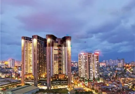 Hàng Hiếm! Căn hộ 4PN 4 Ban Công, DT 198m2, full nội thất nhập khẩu. giá rẻ. Cam kết báo đúng giá