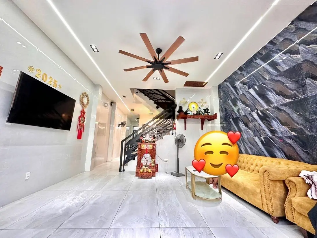 Bán nhà 4 tầng đường Đỗ Xuân Hợp, Phước Long B, hẻm xe hơi chỉ vài bước tới Trường Kỹ Nghệ 2