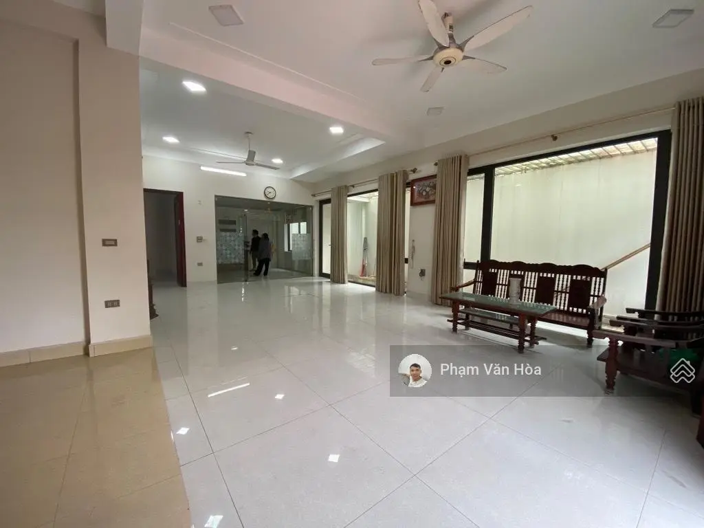Bán nhà biệt thự áp mái Thôn Vệ - Nam Hồng ĐA: DT 204m2 giá 18 tỷ.