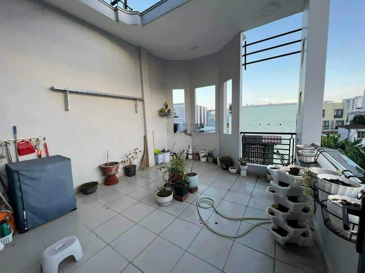 Chính chủ bán nhà đường 297 Phước Long B, Quận 9 ,63m2, 1 trệt 2 lầu