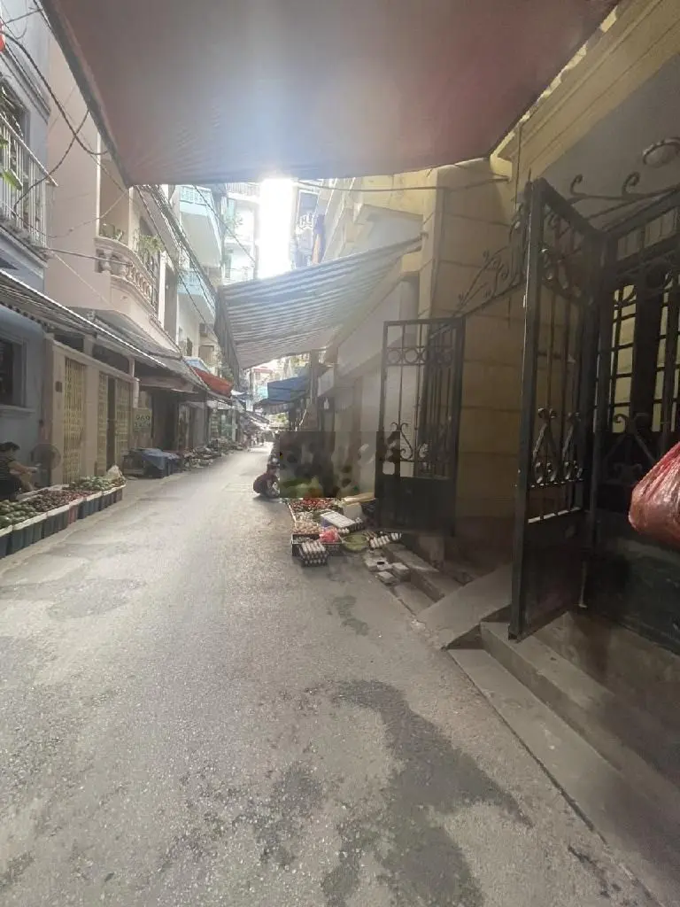 TRUNG TÂM Q.THANH XUÂN – DIỆN TÍCH 68M 5 TẦNG MẶT TIỀN 6M CHÀO 16,4 TỶ