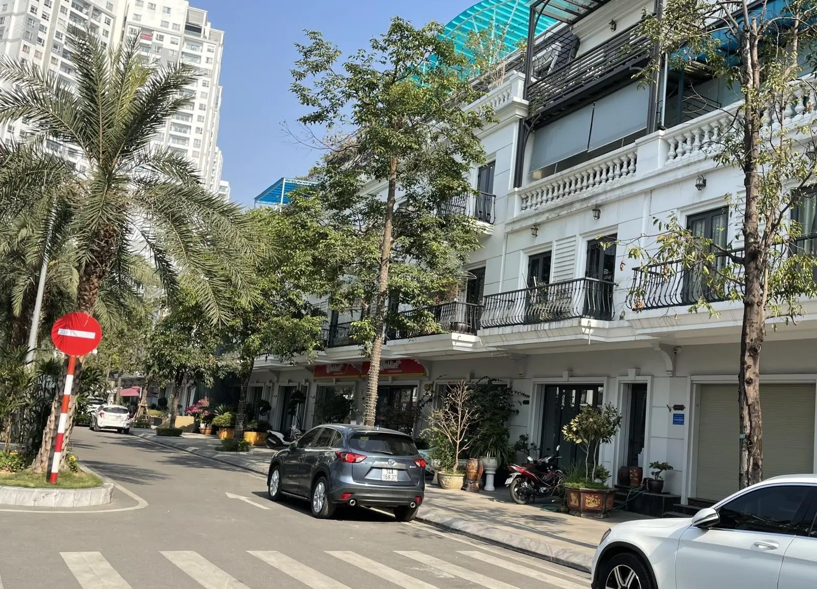 Bán gấp Shophouse 4PN, 5VS tại Vinhomes Dragon Bay, giá thỏa thuận, 92m2