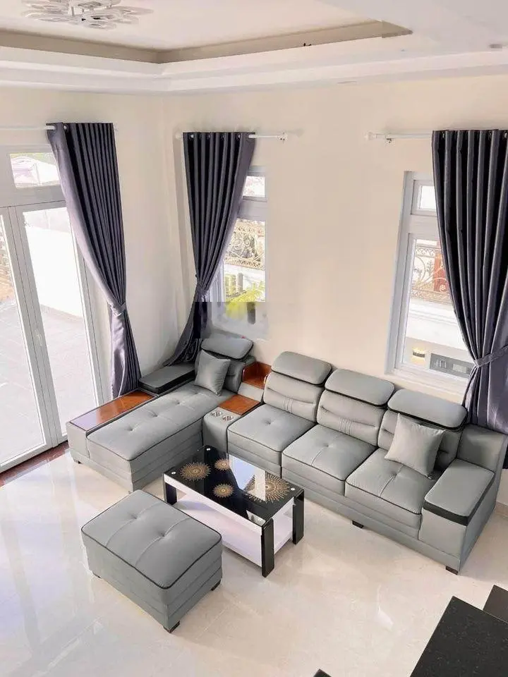 Villa gồm 2 căn liên kế vừa ở vừa kinh doanh Trịnh Hoài Đức, 203m2 ngang 12m 4 tầng view thoáng đẹp