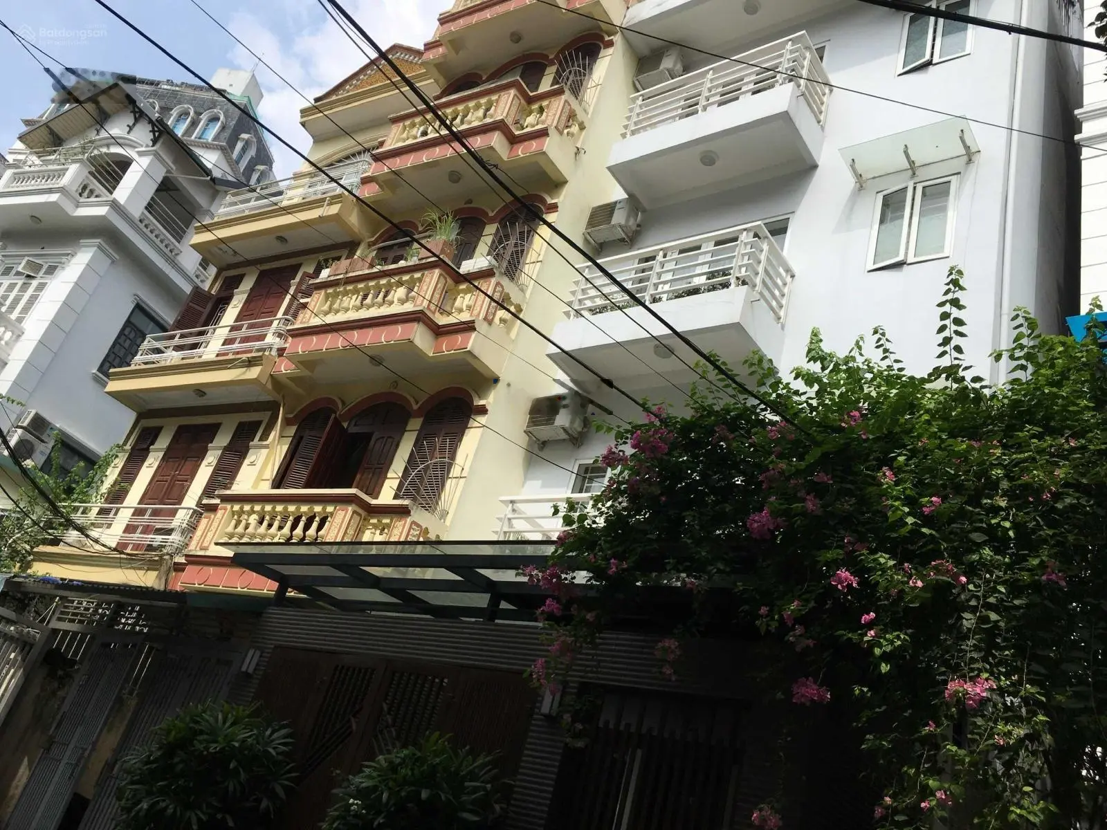 Bán nhà đẹp phố Quán Thánh 30m2 - 4 tầng - mặt tiến 3.6m - ô tô - kinh doanh - 14.5 tỷ 0394 743 ***
