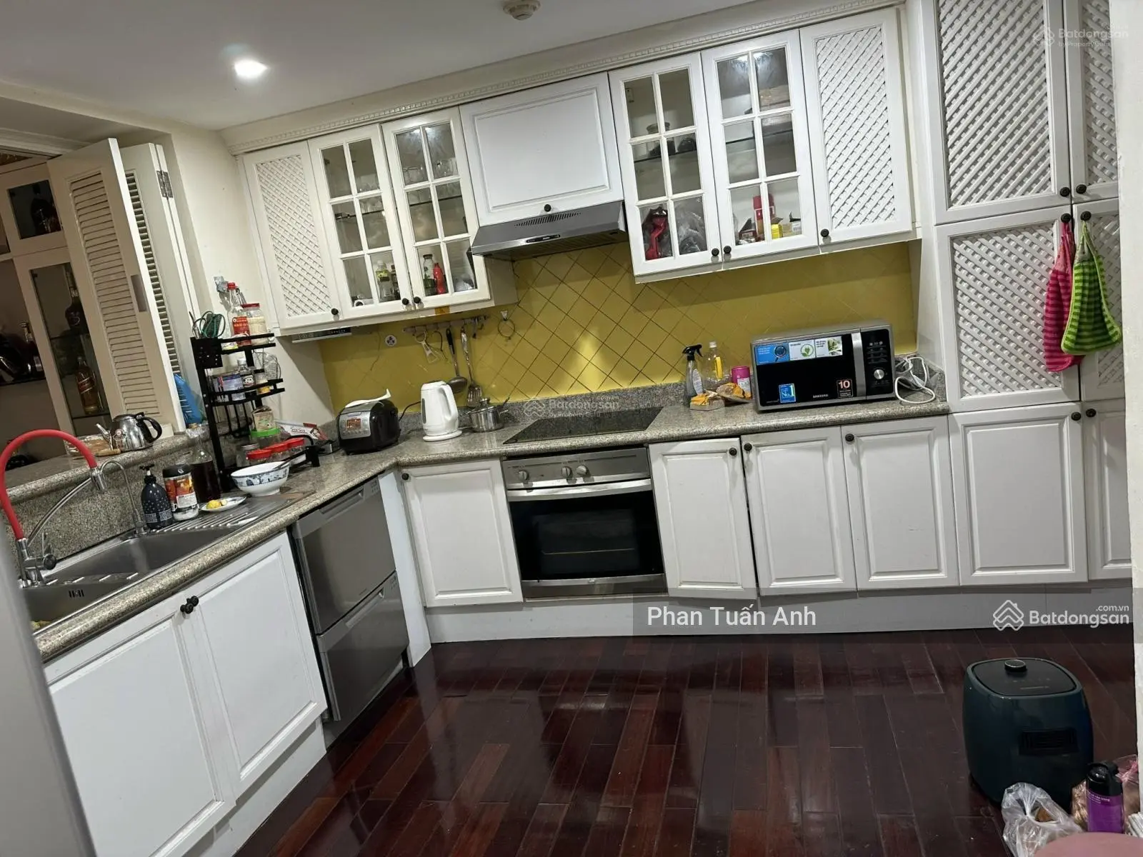 Tổng hợp các căn hộ cần bán 106m2 CC The Manor giá từ 75 triệu/m2