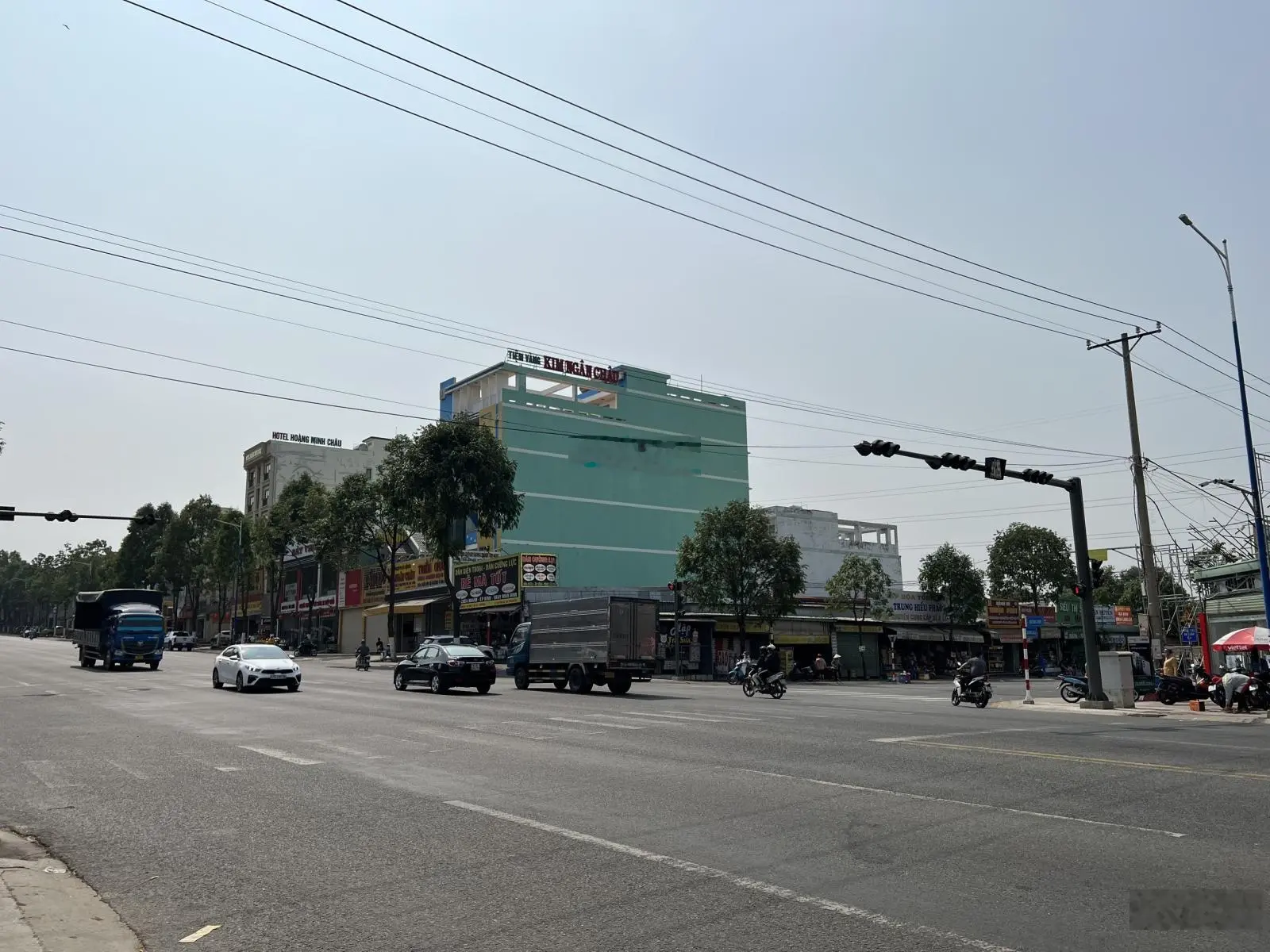 Bán lô đất 110m2 (8x13,5m) FULL thổ cư - đường nhựa 6m - sau lưng chợ đầu mối Thủ Đức