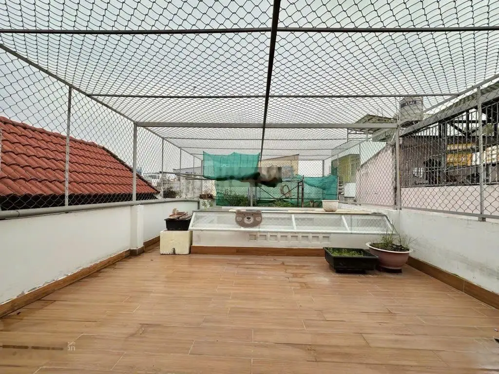 1 căn nhà với diện tích siêu rộng, vị trí trung tâm, cao tầng, thông số vàng mà giá chỉ 55 triệu/m2