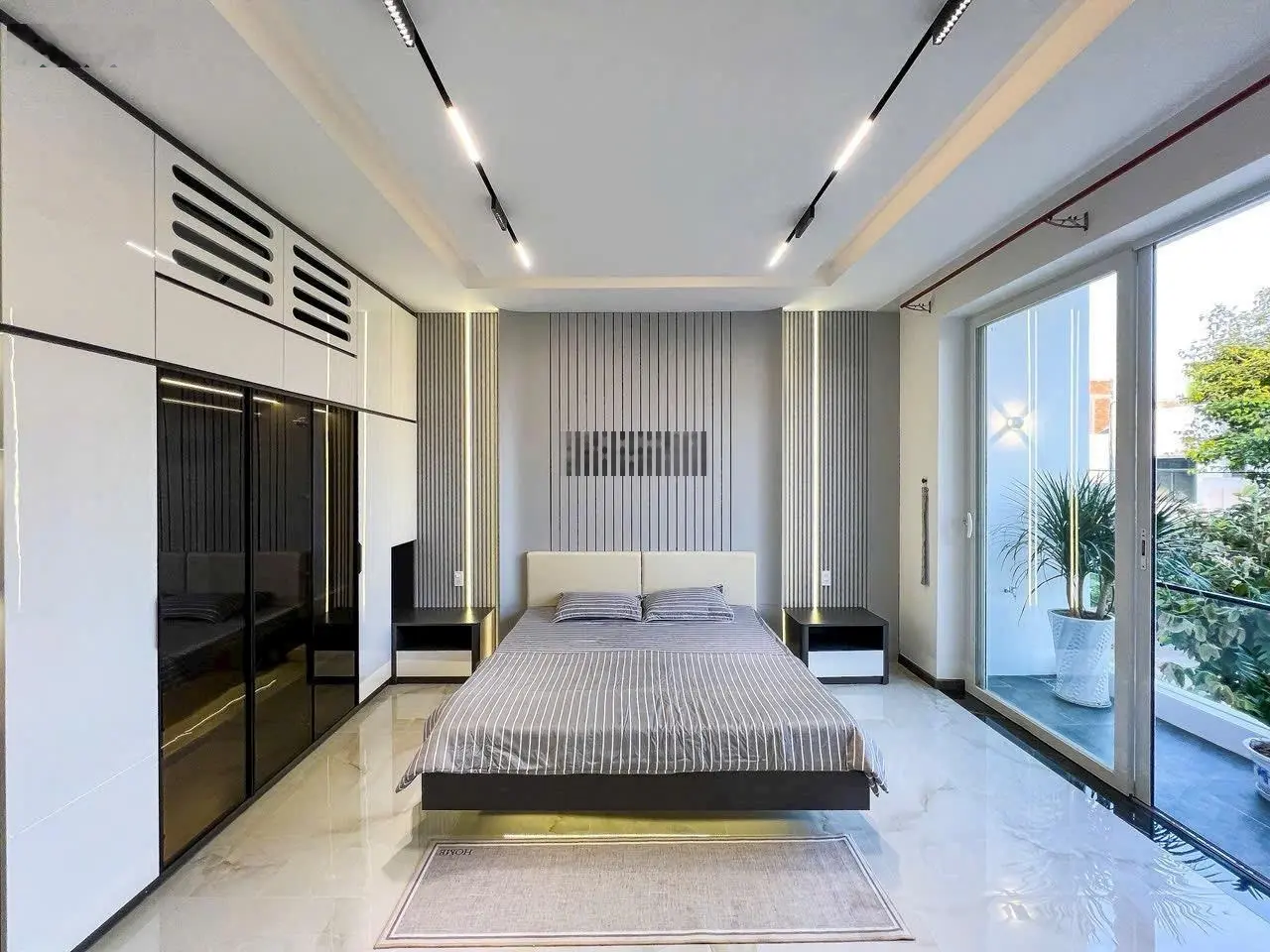 Cần vốn bán gấp nhà mới xây rẻ nhất khu