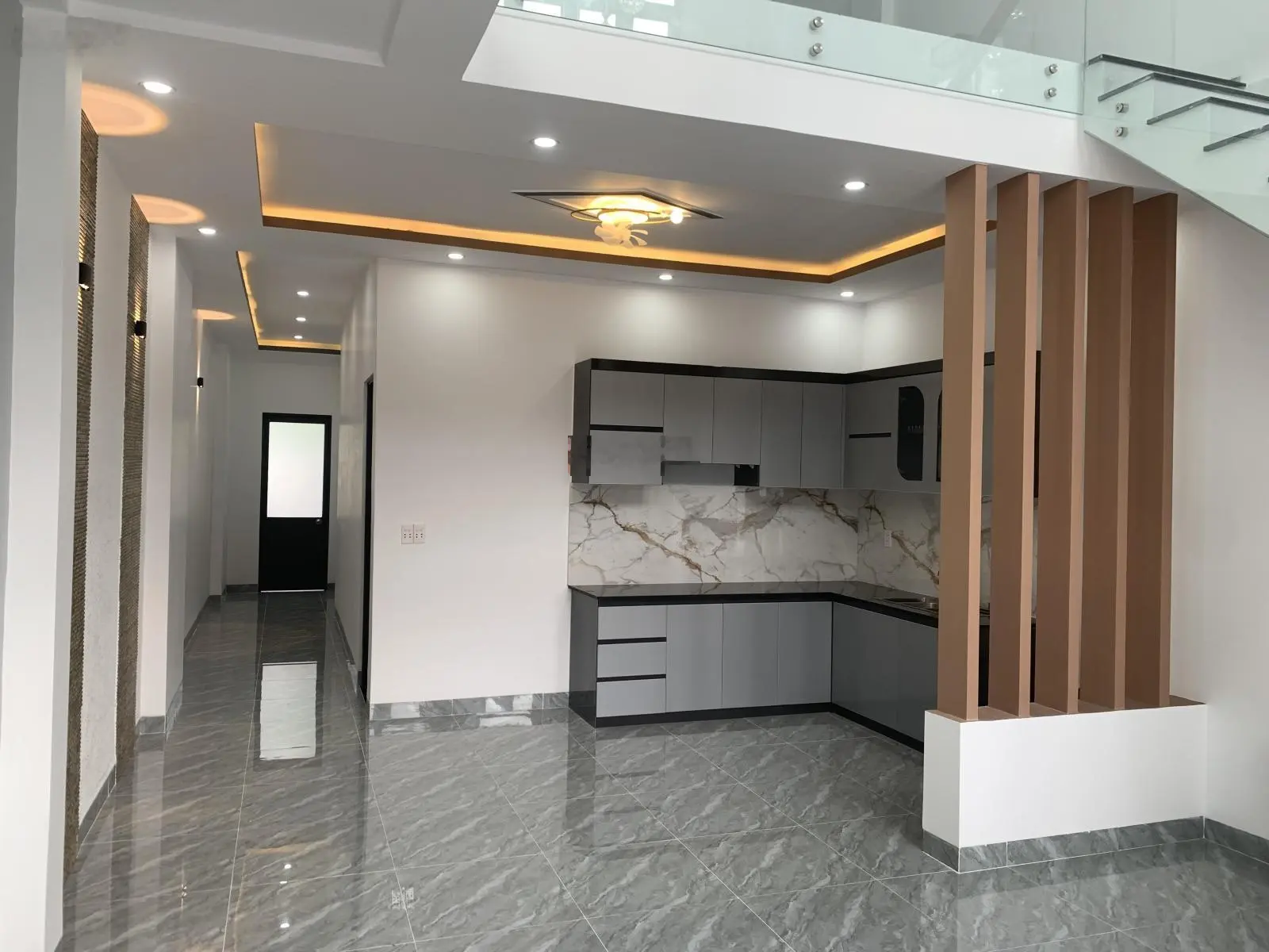 Bán nhà 2 tầng diên phú diên khánh