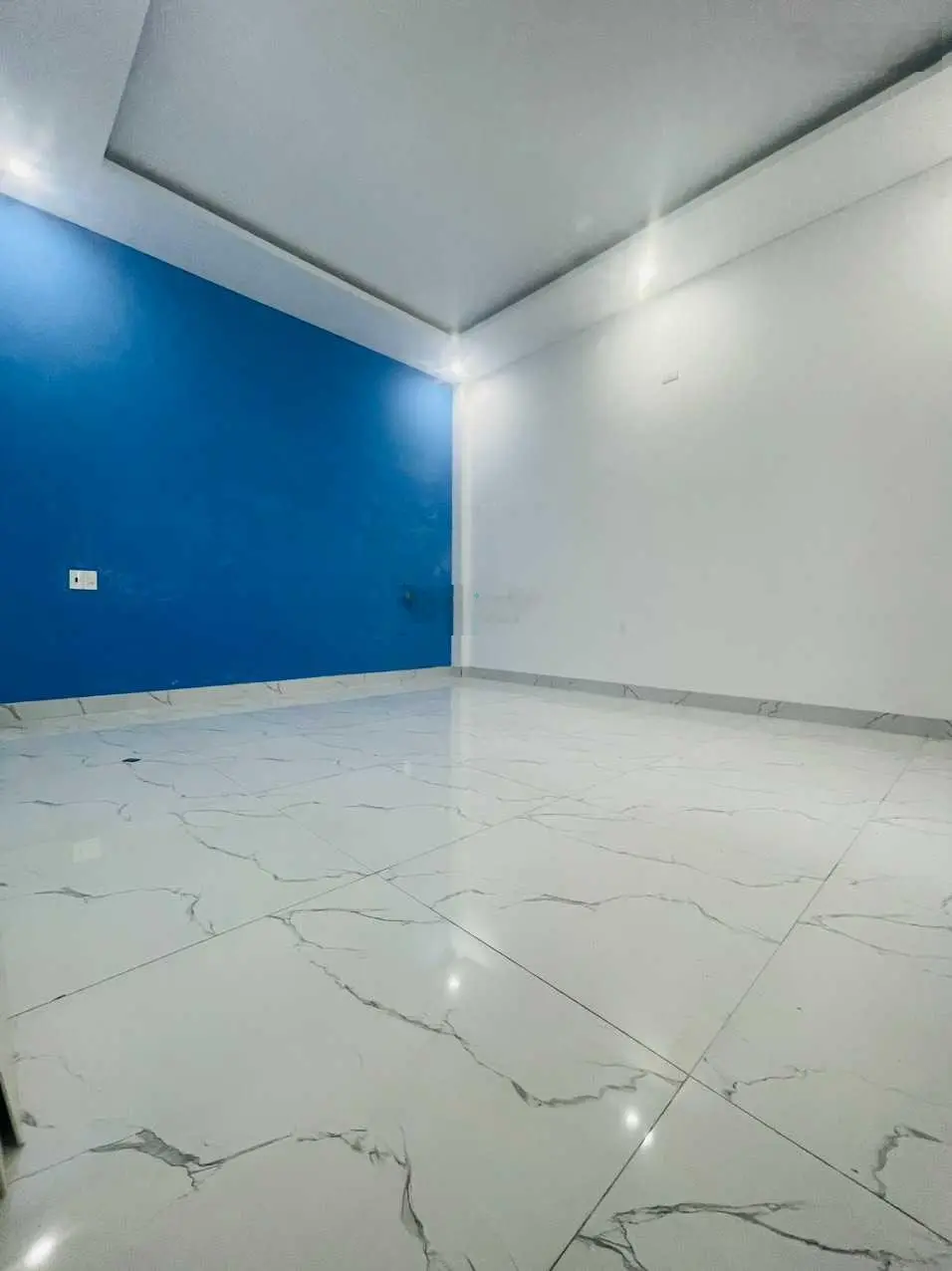 Chính chủ cần bán nhà 3 mê 3 tầng và 1 nhà cấp 4, diện tích siêu rộng 131m2 Tô Hiệu