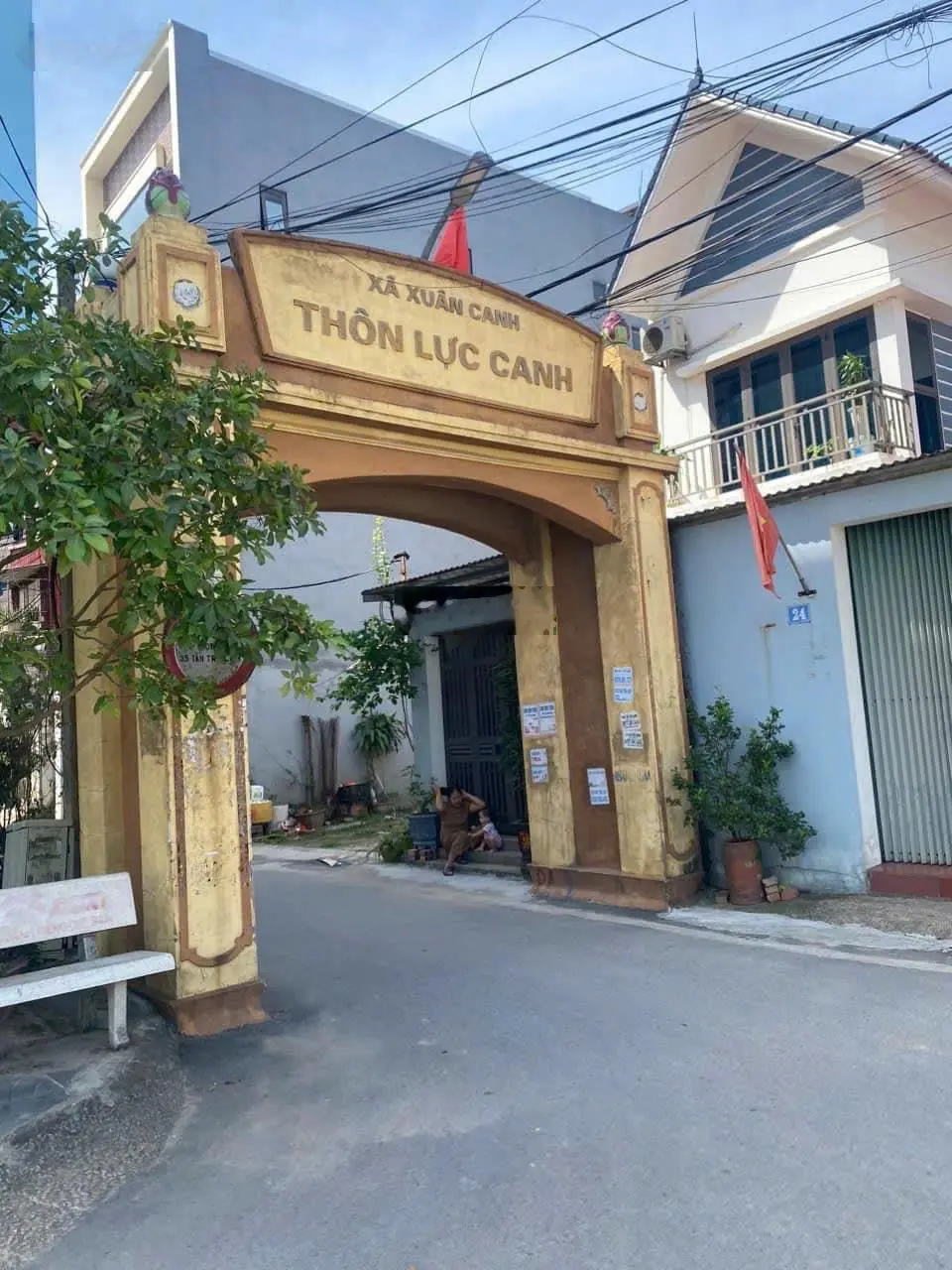 Bán đất lực canh 60m2-ô tô vào tận cửa-gần cầu-4 tỷ-xuân canh,đông anh