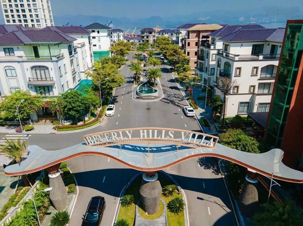 Chỉ với 9tỷ (30%) nhận bàn giao ngay biệt thự đã có sổ đỏ từng căn tại dự án Beverly Hills Hạ Long