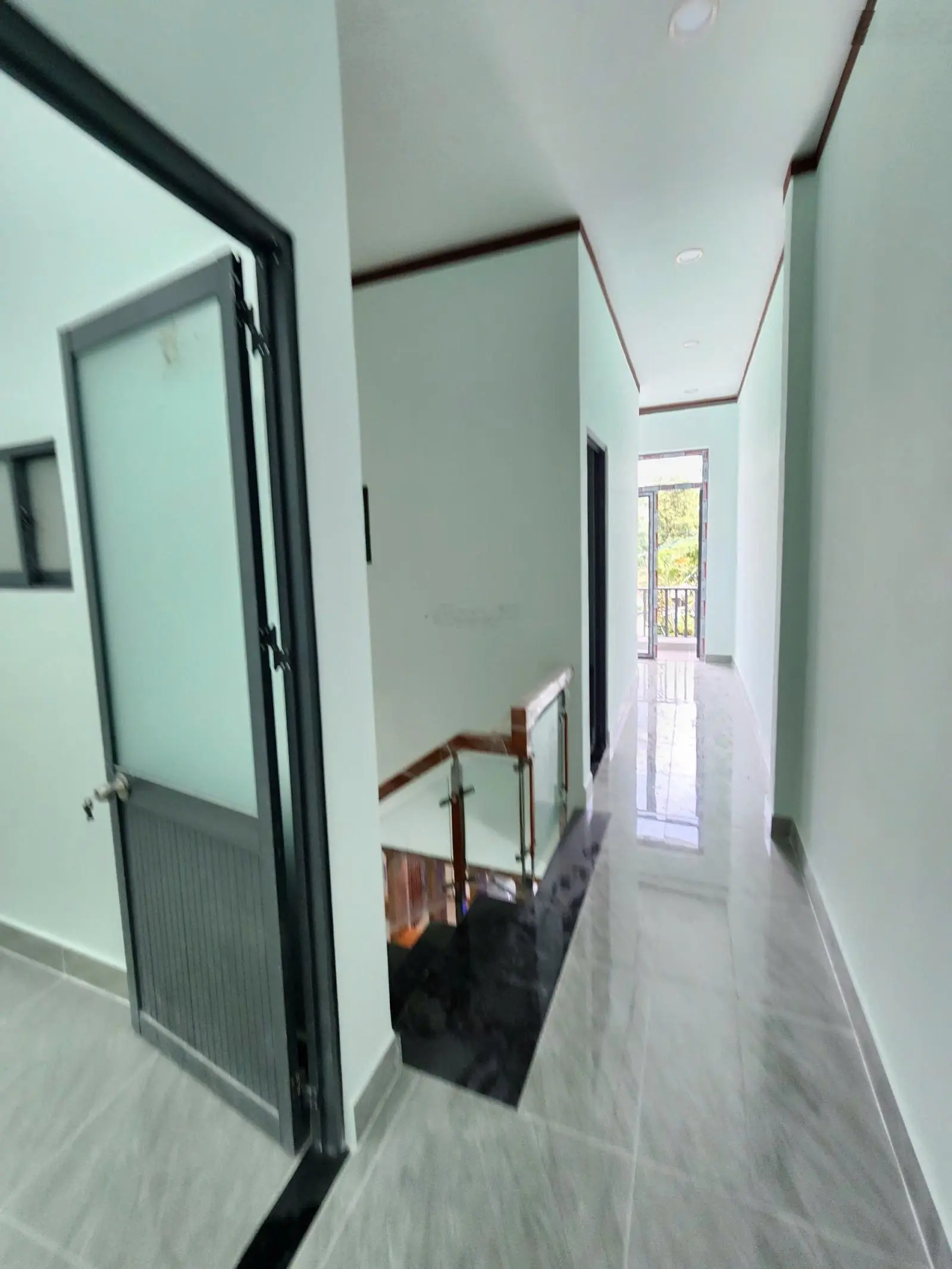 2,75 tỷ bán nhà MT kinh doanh 1 trệt 1 lầu gần ngã tư Miếu Ông Cù 500m, P. Bình Chuẩn, Tp. Thuận An