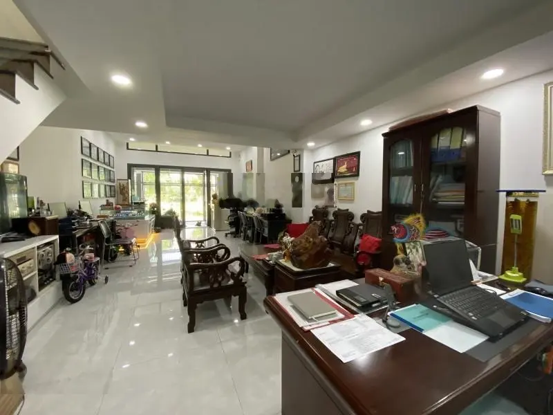 Bán nhà phong phú nguyễn văn linh 95m2 5 tầng công viên, sân tennis trước nhà nhỉnh 9 tỷ