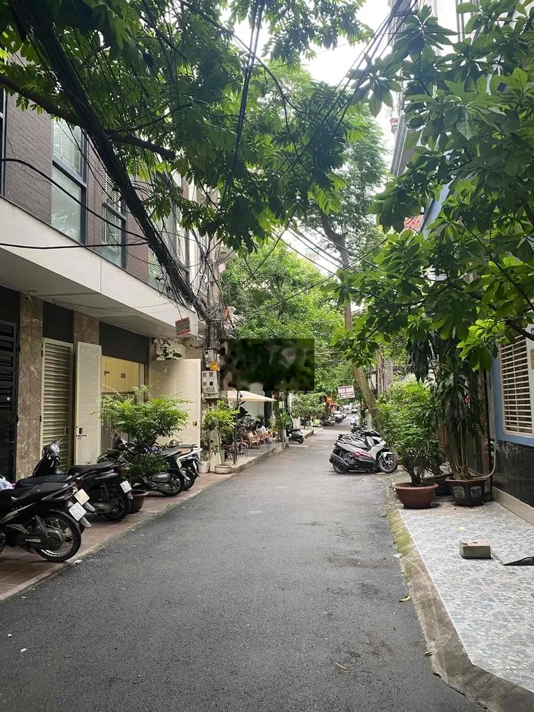 Nhỉnh 16 Tỷ Khu Phân Lô Hào Nam Dt 46m nhà 2 Tầng Ô Tô Kinh Doanh