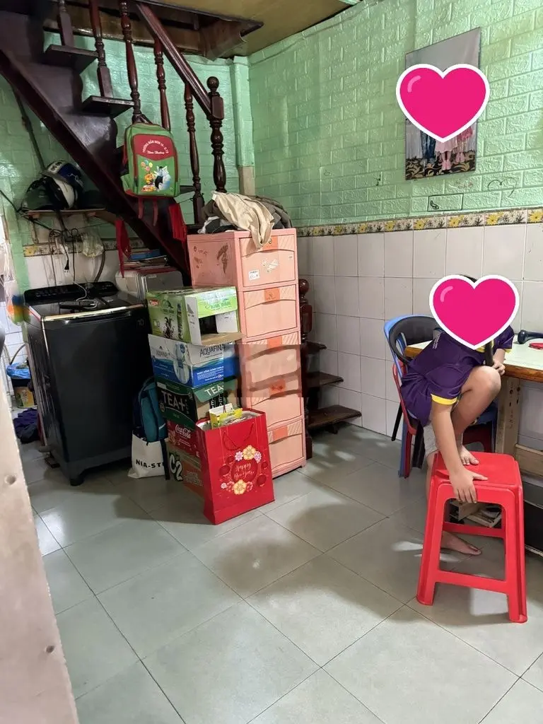 Nhà ngang lớn (6x3) Bùi Thế Mỹ P10 TB