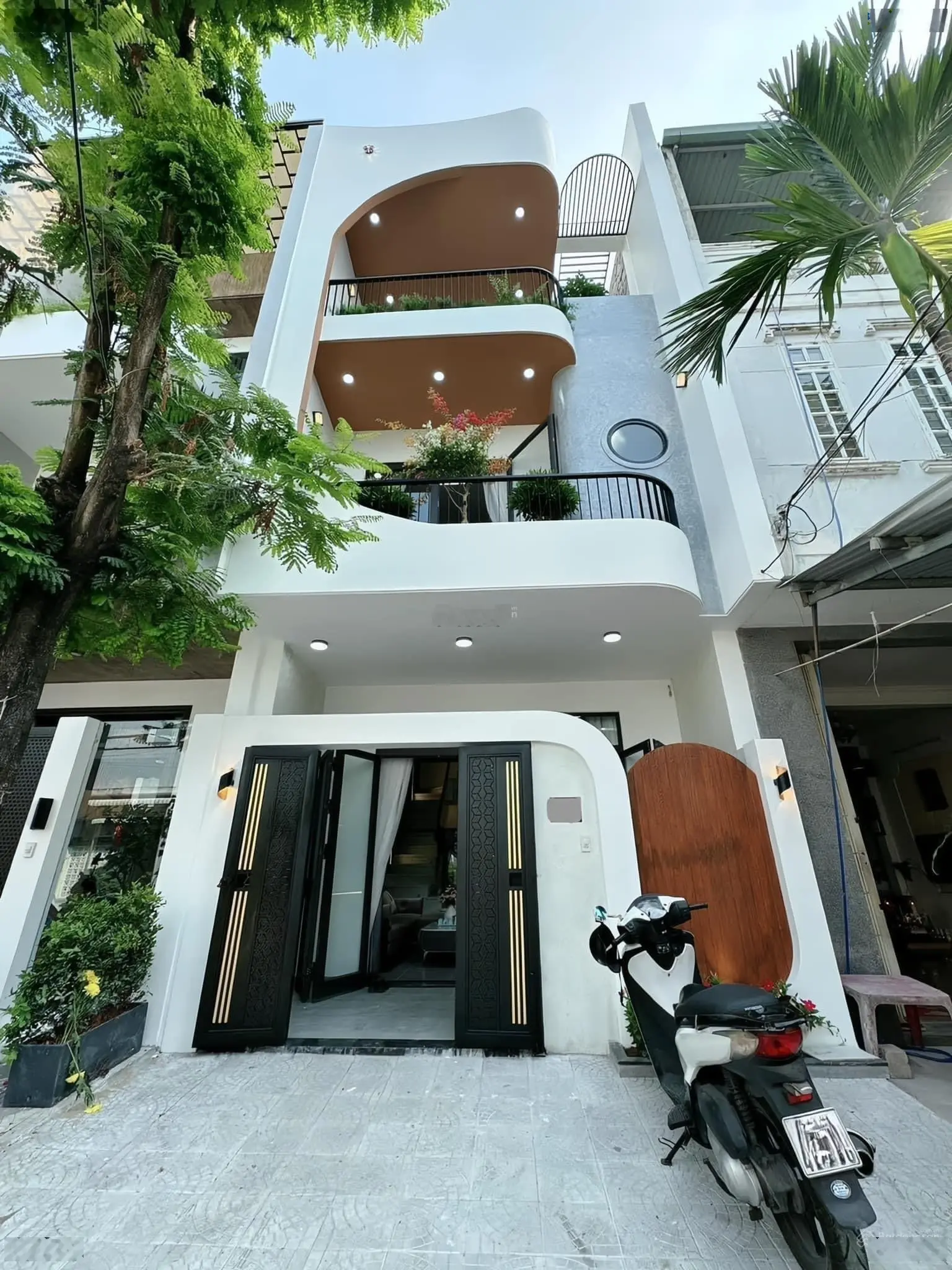 Giỏ hàng ngộp trong tháng 12! Bán nhà Hoàng Dư Khương, Q10 - 63m2. Sổ chính chủ