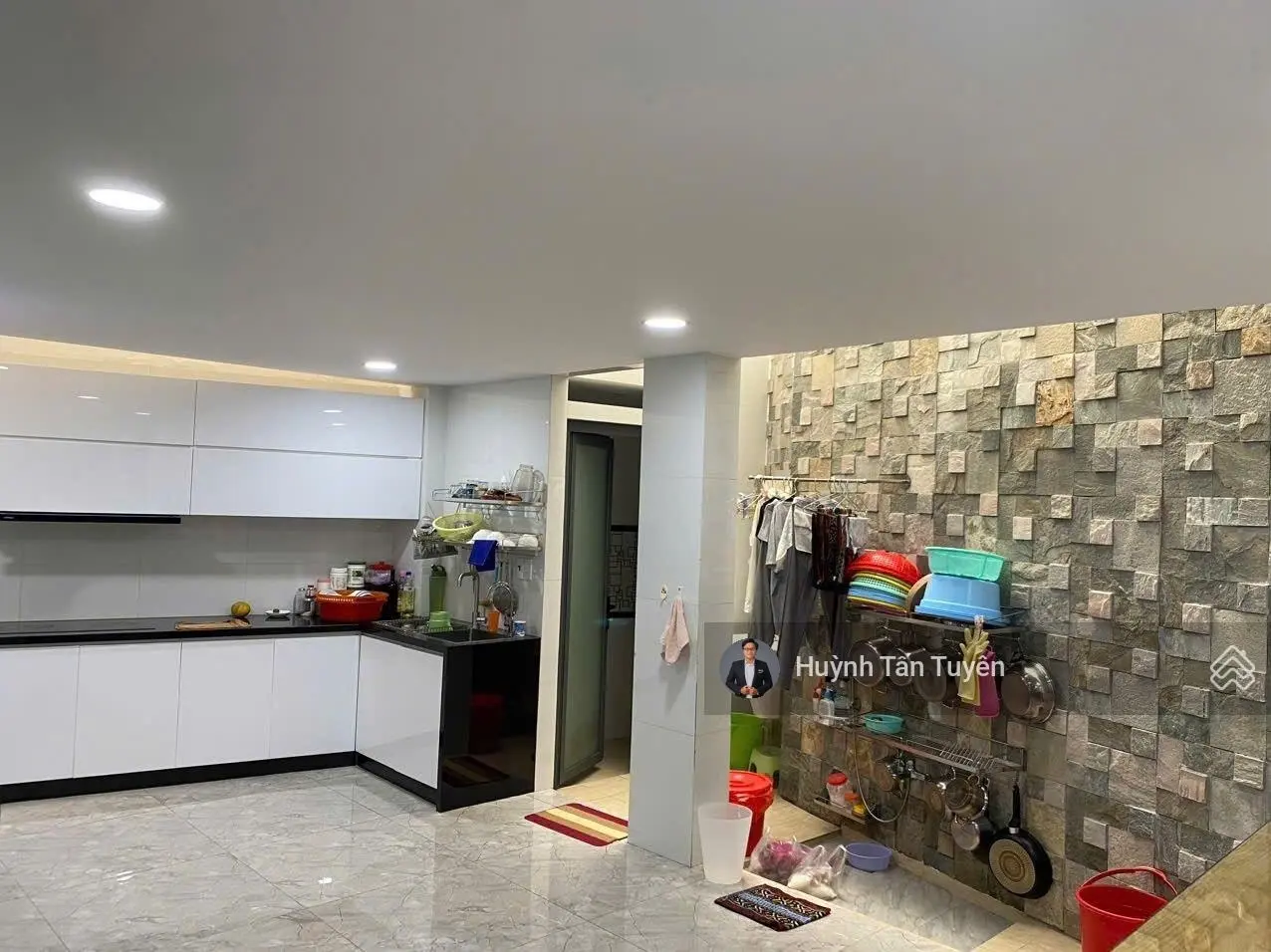 Bán Nhà MT Bình Thới, 9x17.5m, lửng 3 lầu st, 12pn 9wc, dòng tiền gần 40 tr/th, giá hot 38 tỷ
