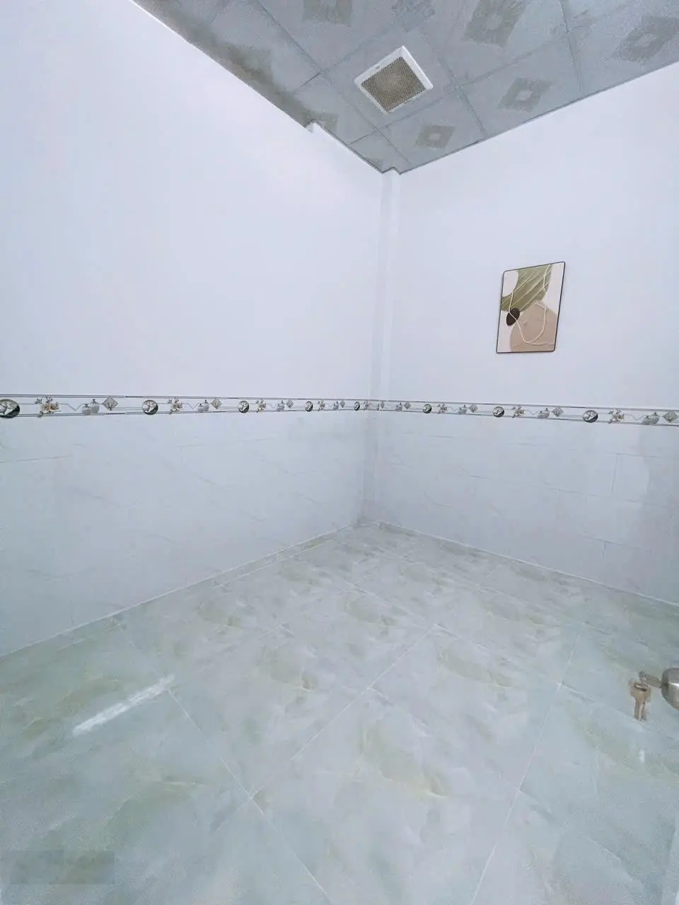 Bán nhà vi bằng đường xe hơi trung tâm thị trấn Cần Giuộc 45m2 giá rẻ