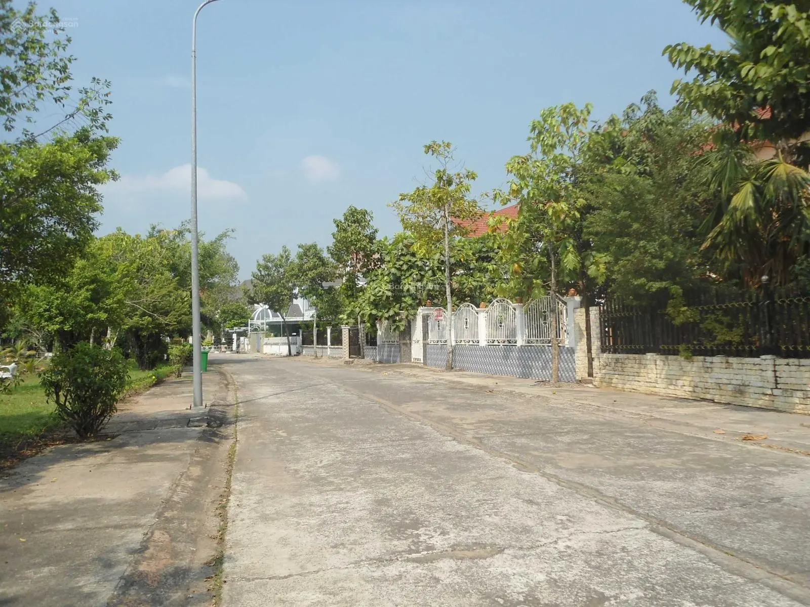 Bán một biệt thự view mặt hồ nước tại khu biệt thự Western Land, Thành phố Bến Cát, Tỉnh Bình Dương