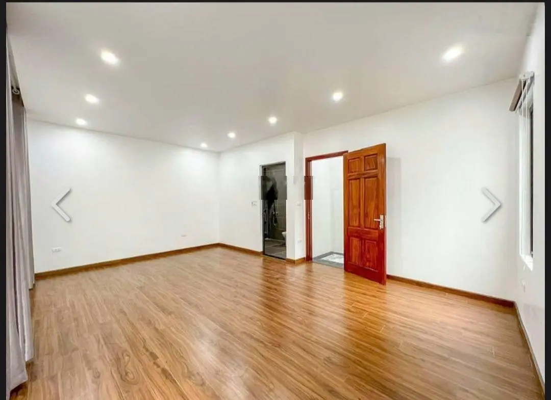 Hot! Bán nhà riêng 60m2, 10,9 tỷ, Âu Cơ, Nhật Tân, Tây Hồ, Hà Nội