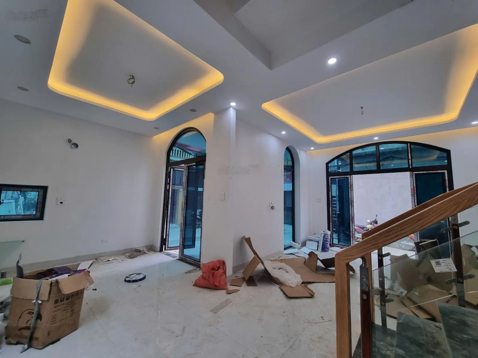 Nhà 4 tầng mới xây gần trường chuyên Lam Sơn