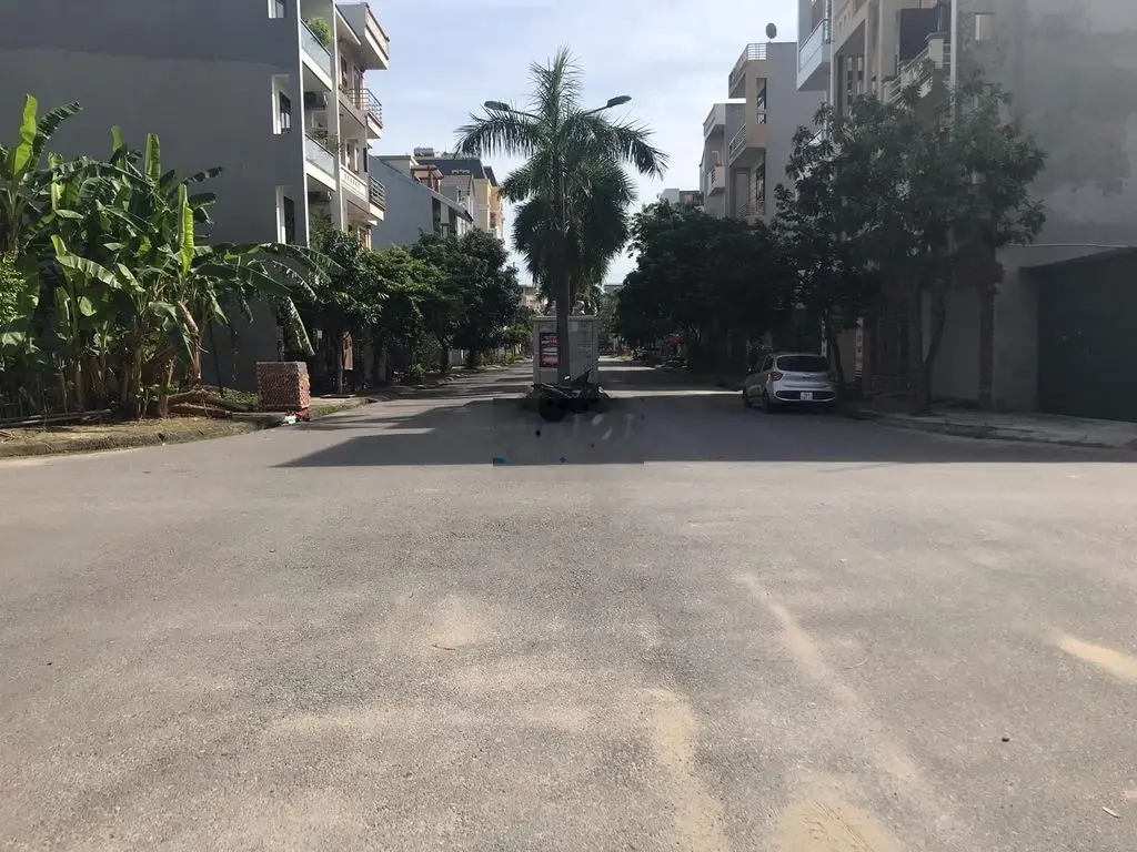 Cần bán gấp 75m2 đất số 170 phố Phùng Chí Kiên kđt An Phú
