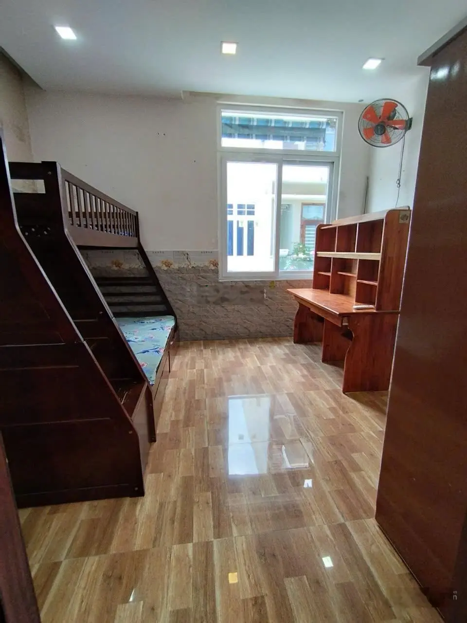 Bán nhà 3 tầng kiệt 5m PHAN TỨ giá rẻ gần biển