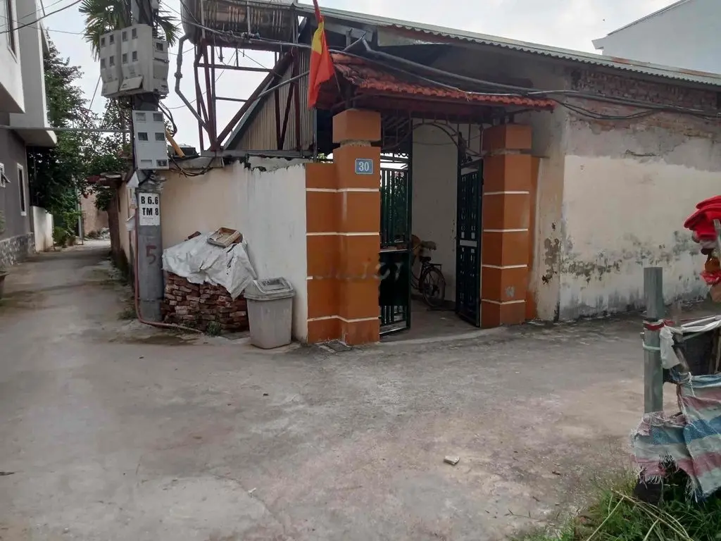Bán lô đất thổ cư diện tích 40m2 hai mặt đường