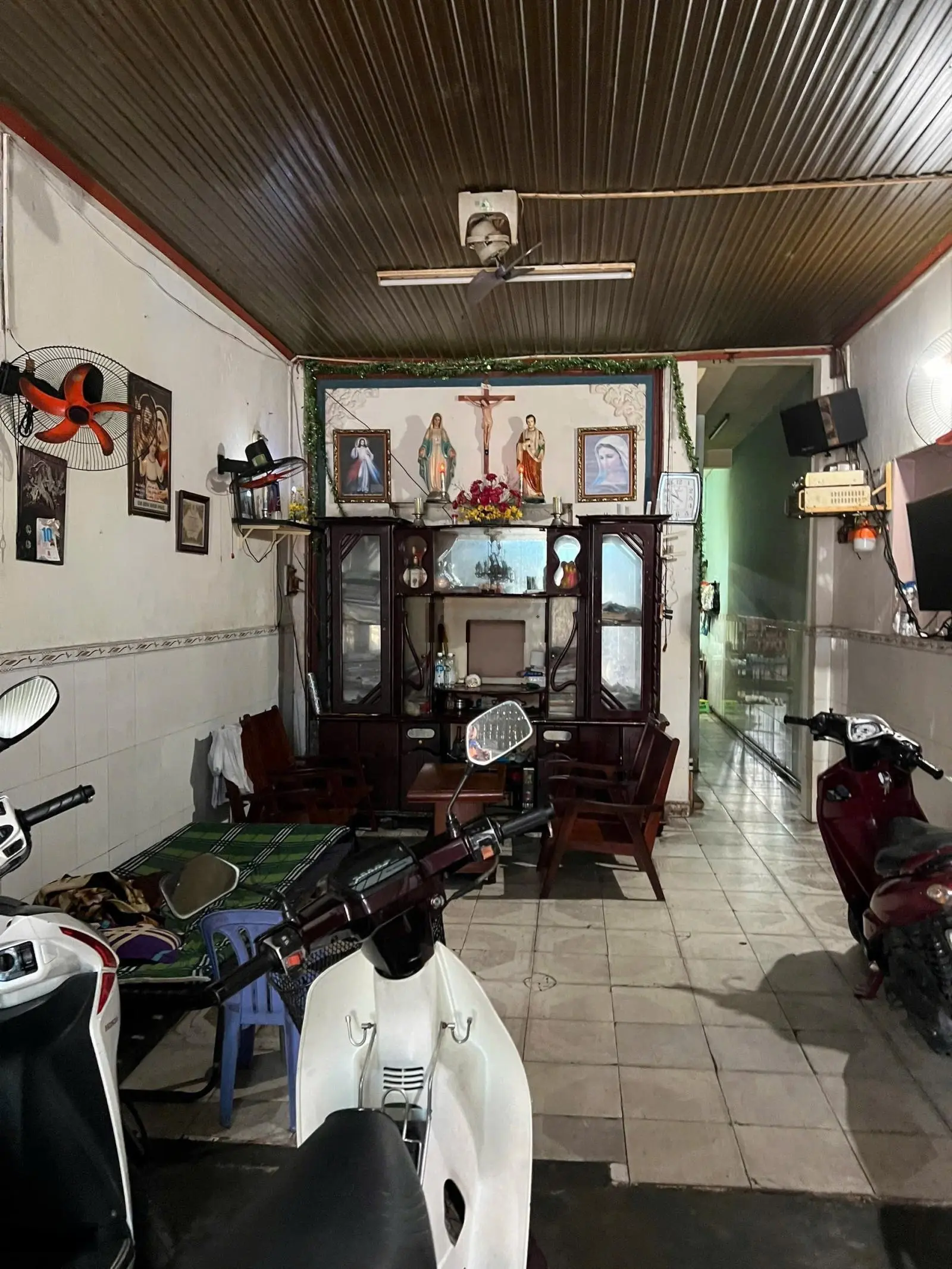 Bán Nhanh Nhà Mặt Tiền Đường Dương Hiến Quyền Phù Hợp ở và kinh doanh