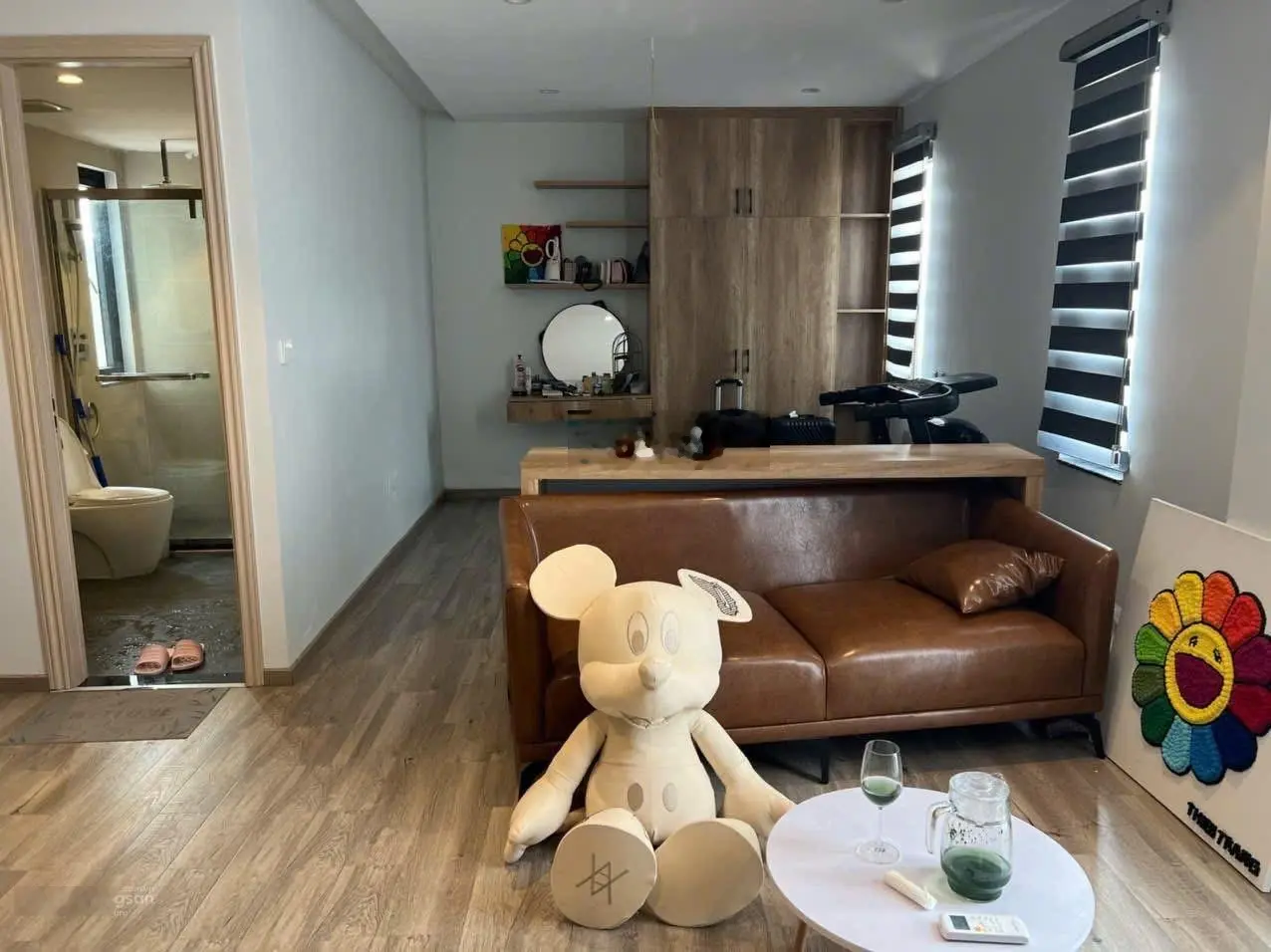 Bán nhà dòng tiền trong ngõ Võng Thị - view Hồ Tây - 3 thoáng - ô tô 265m2, giá: 86tỷ