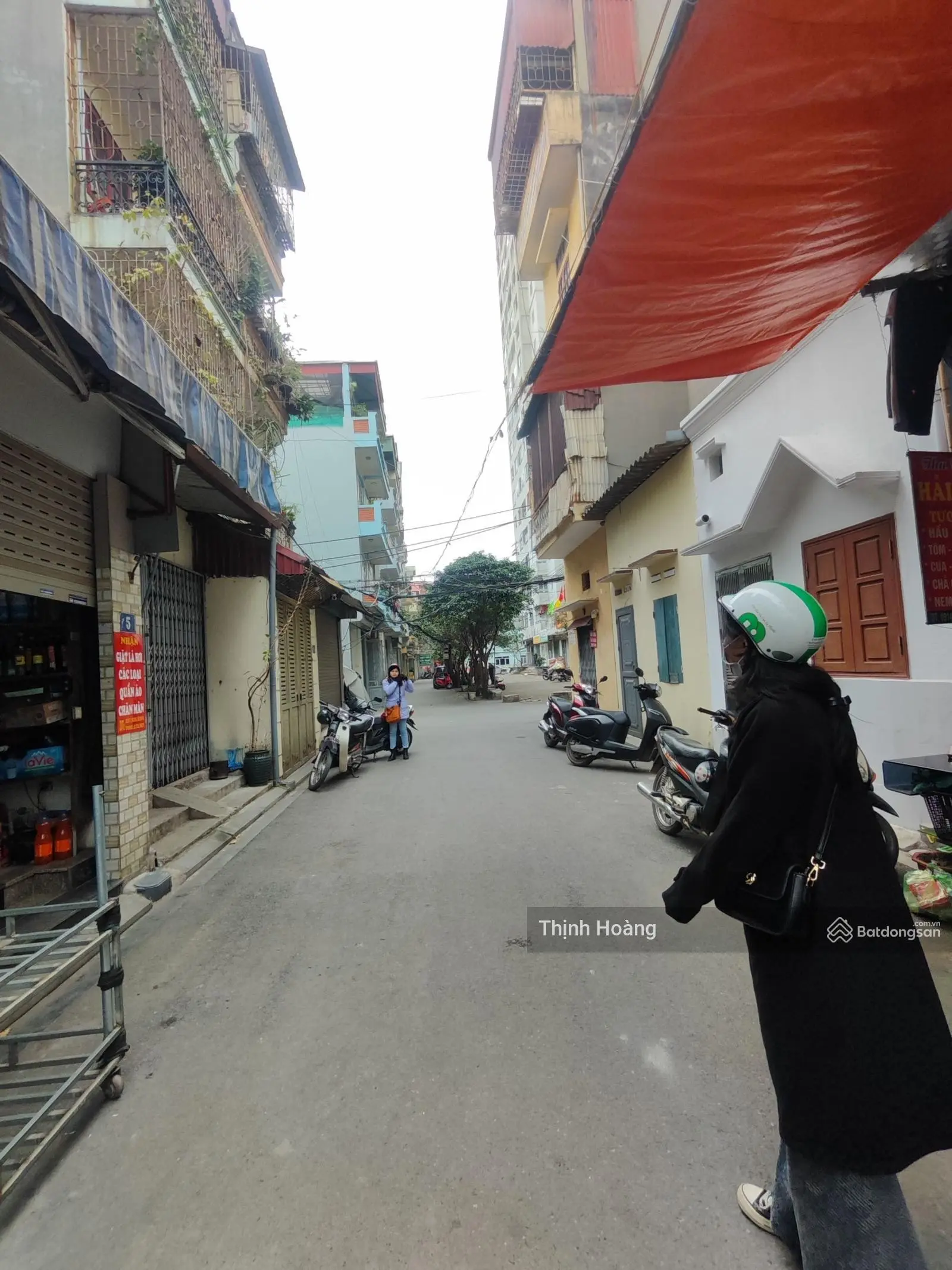 Bán nhà 6 tầng mt4m thang máy ô tô vào nhà ngõ thông trung tâm thạch bàn chỉ nhỉnh 8 tỷ!