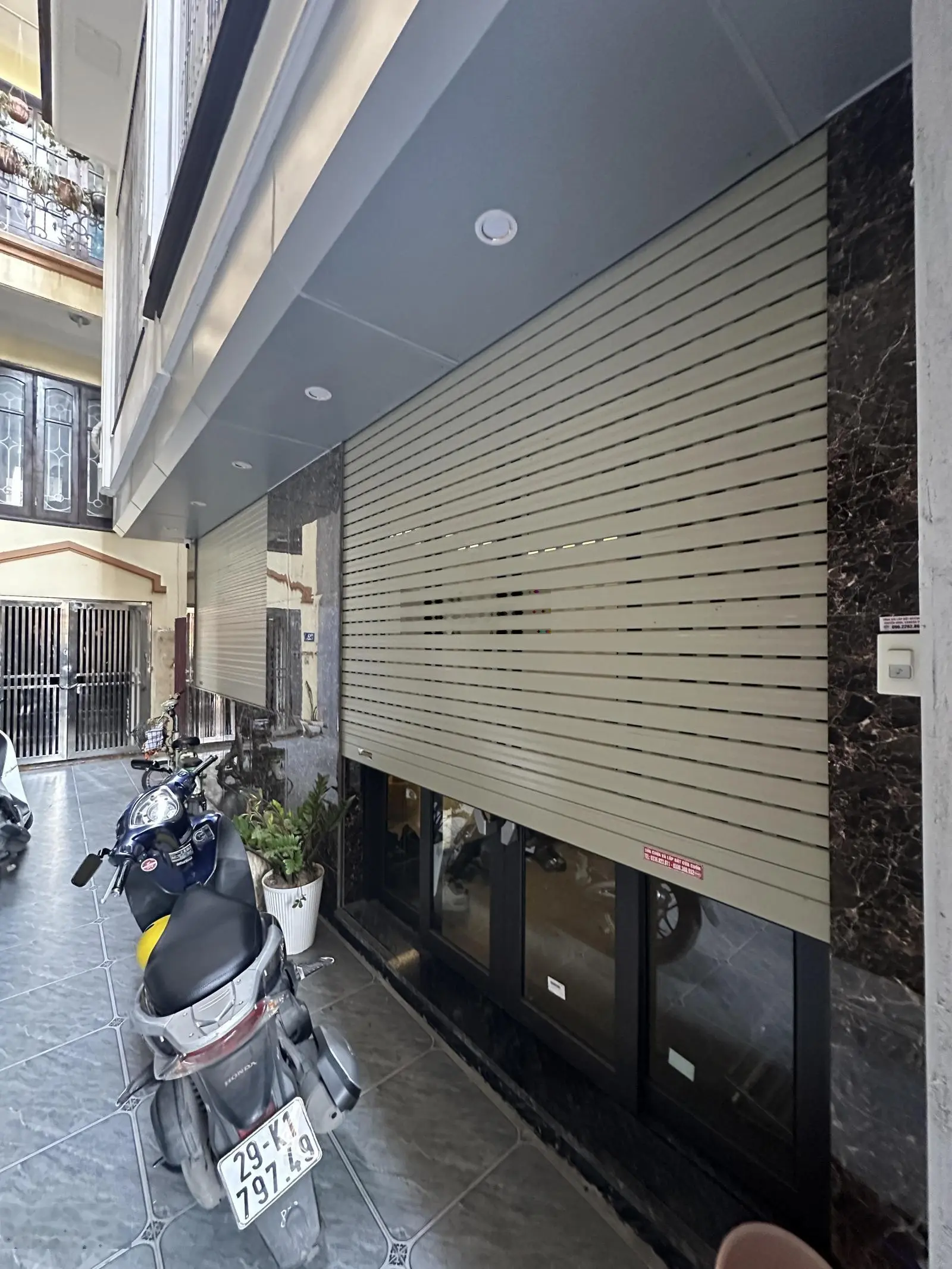 Bán nhà Nguyễn Văn Cừ, ô tô đỗ cổng, lô góc 2 thoáng, đủ đồ đẹp 45m2 x 5 tầng MT 6m giá nhỉnh 9 tỷ