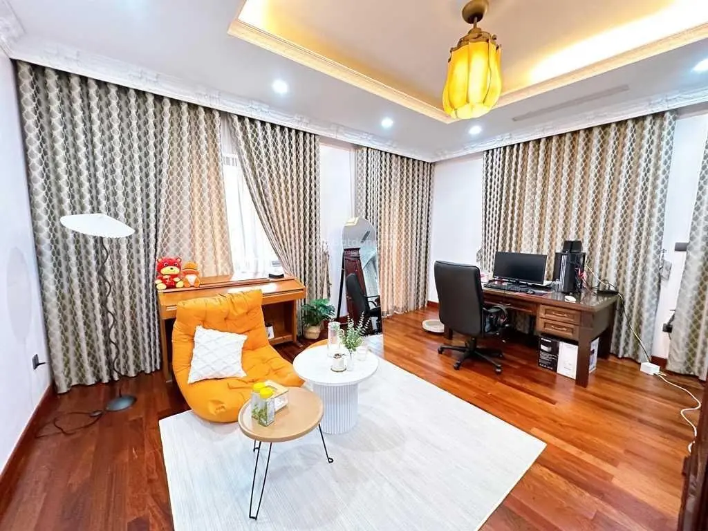 Nhà mặt phố vip Nguyễn Văn Lộc - Hà Đông - lô góc - vỉa hè rộng - 95m2 - mt 5.4m - 42.5 tỷ