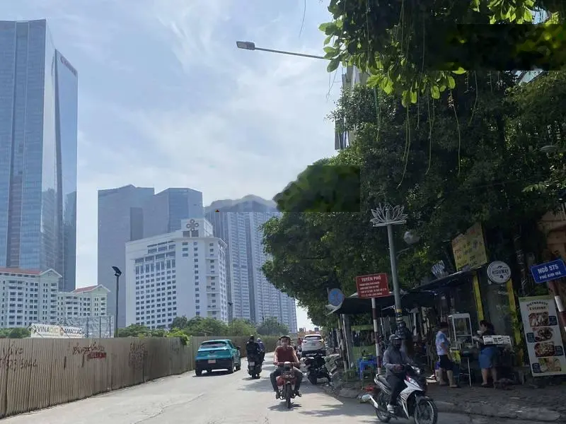 Tòa nhà căn hộ dịch vụ 125m2, 9 tầng, 35 phòng, khoá cửa vân tay - 3 thoáng. Doanh thu 2 tỷ/năm