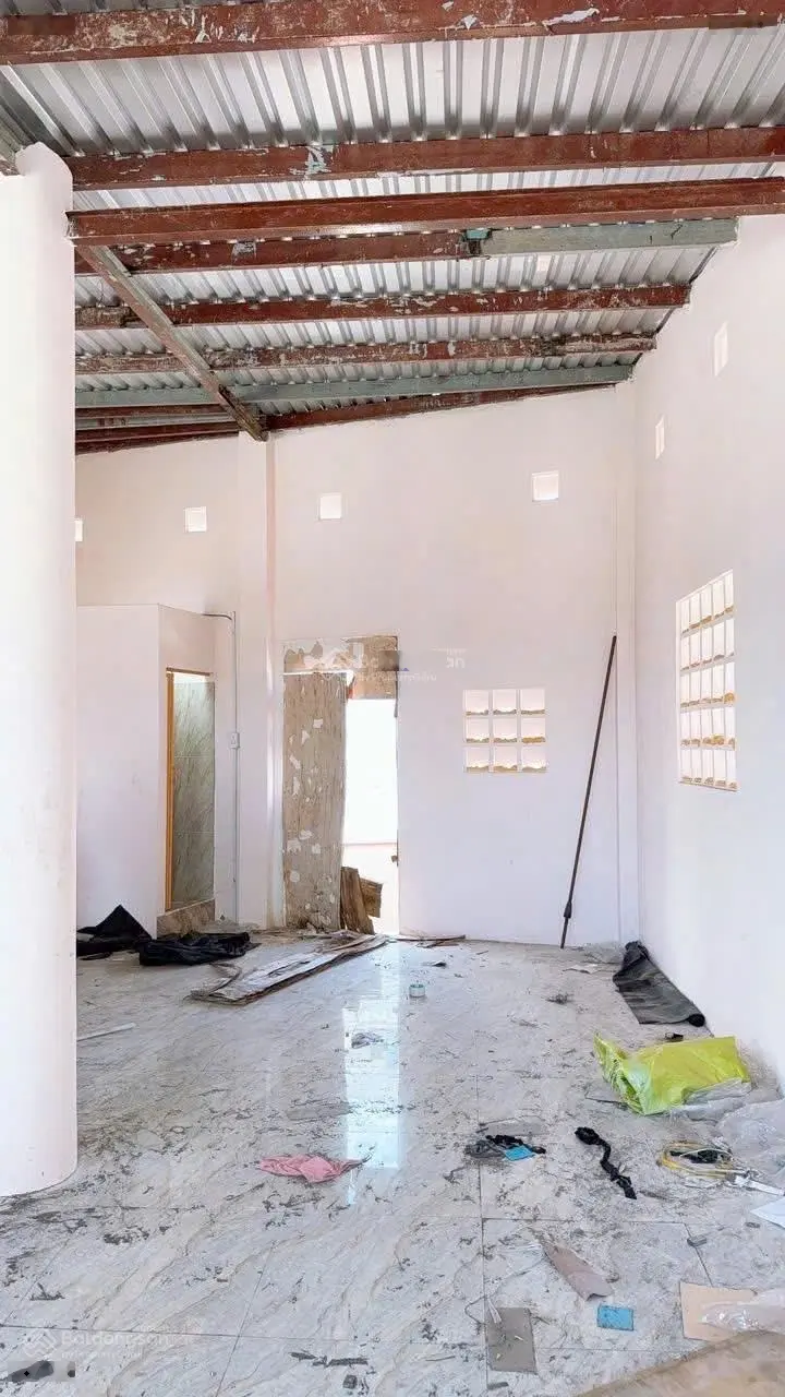 3 tầng đúc - Lưu Hữu Phước p15 Q8- shr hiện hữu hoàn công- 77,7m2 , NH hỗ trợ vay 3,5 tỷ