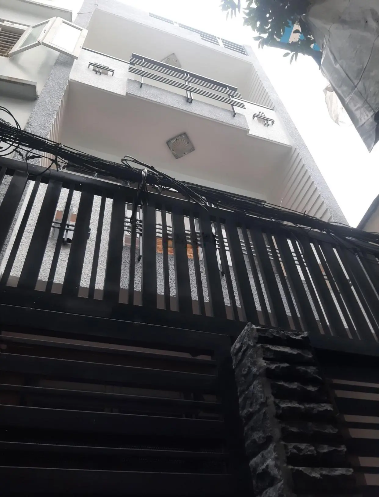 Bán gấp nhà Nguyễn Thiện Thuật, Phường 2, Quận 3 48m2, GIÁ 2TỶ790TR