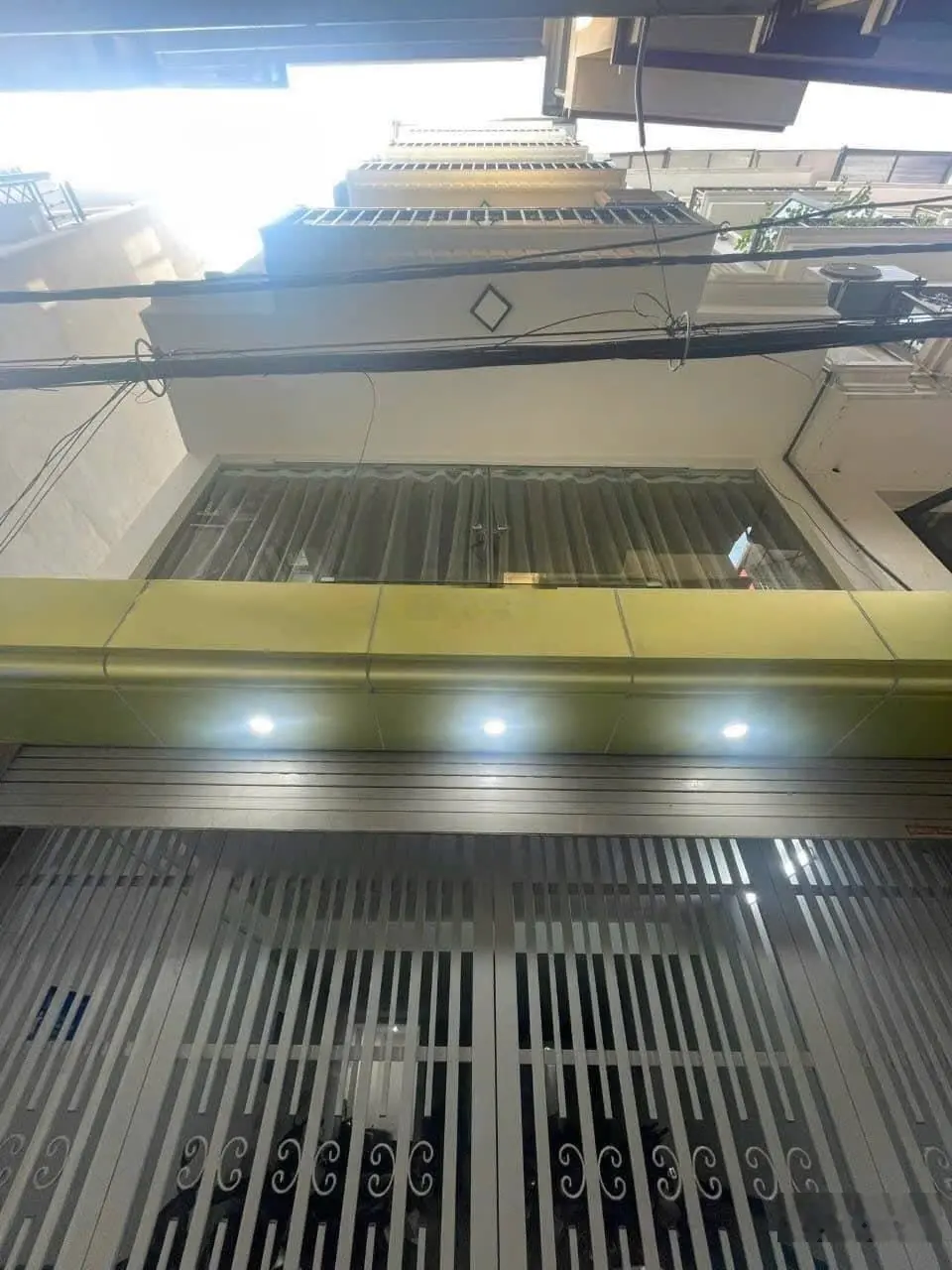 Sát phố! Bán nhà dân xây phố Trần Thái Tông, Cầu Giấy, 37m2x5 tầng ngõ thông, gần ôtô chỉ 7,25 tỷ