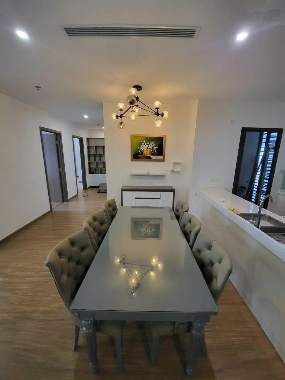 Bán căn góc 4 ngủ, view hồ, tầng đẹp, 157m2, Vinhomes Skylake Phạm Hùng, đủ đồ. LH 0974 629 ***