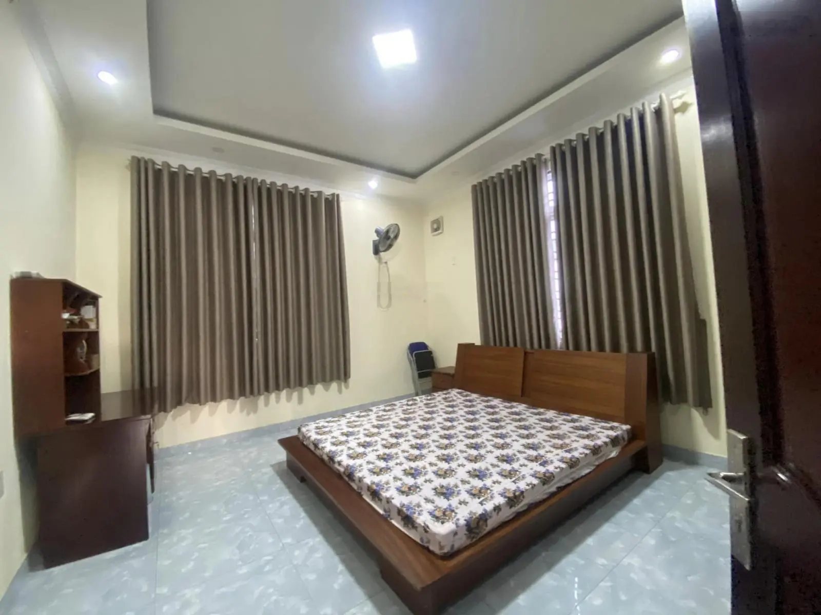 Bán biệt thự Q2, 404m2, 16.5m x 25m. Chủ cần bán gấp giảm hẳn 5 tỷ, Bình Trưng Tây