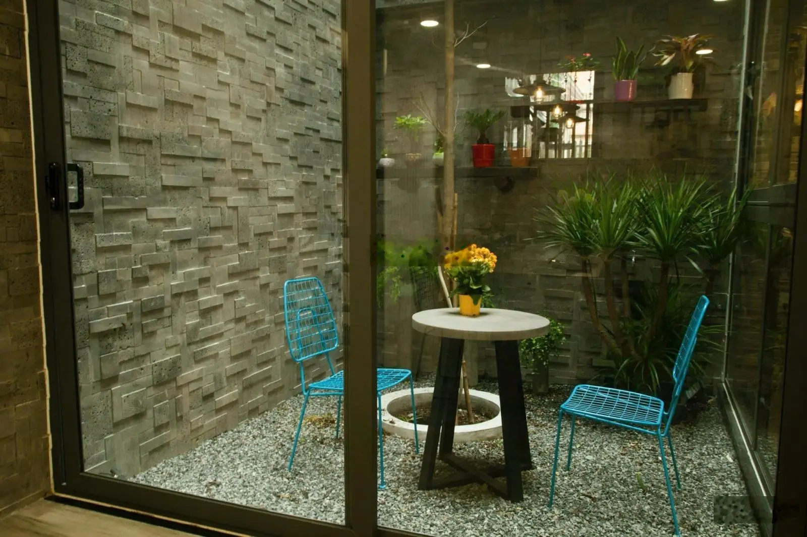 Bán biệt thự ven sông trần não dt 120 m 400 m2 sàn xd gồm 4 pn 5 wc, giá 44 tỷ tl .lh 0944541949