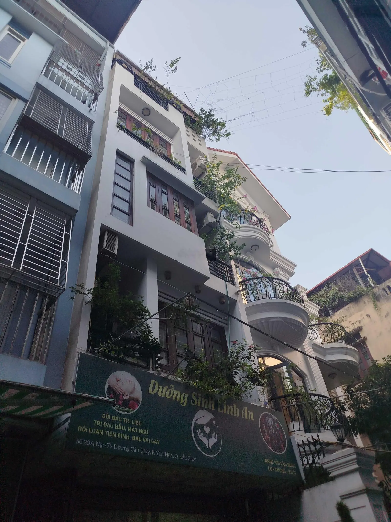 Hàng hiếm - bán nhà Cầu Giấy - ngõ rộng kinh doanh - lô góc-sổ vuông đẹp-66m2*5 tầng*mt 6m*giá 13tỷ