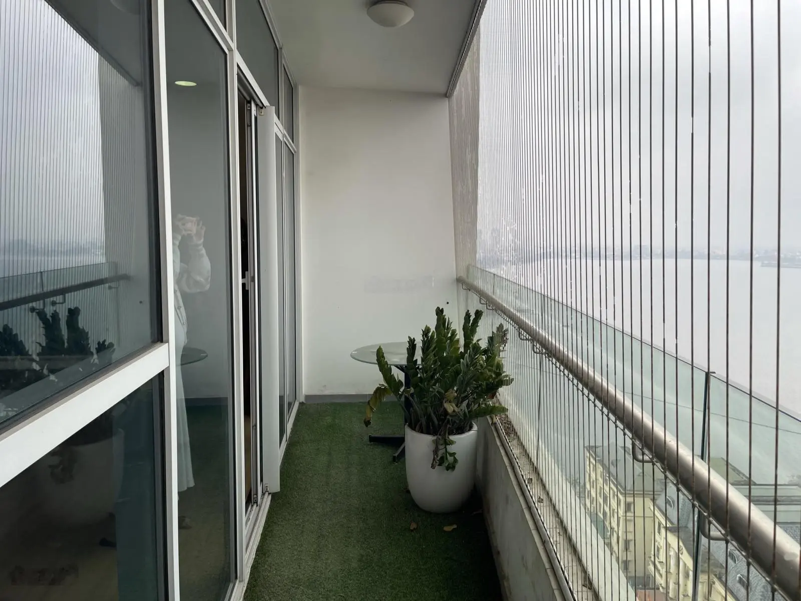 Bán căn hộ view triệu đô ngắm trọn hồ Tây tầm nhìn 180 độ, full nội thất cao cấp, thiết kế đẹp, 4PN