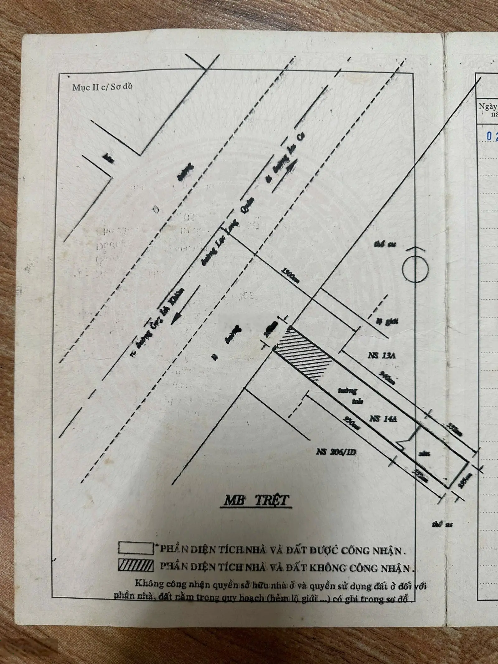 Bán nhà mặt phố Lạc Long Quân, 12,8 tỷ, 44m2, 4PN, 4WC, pháp lý đầy đủ