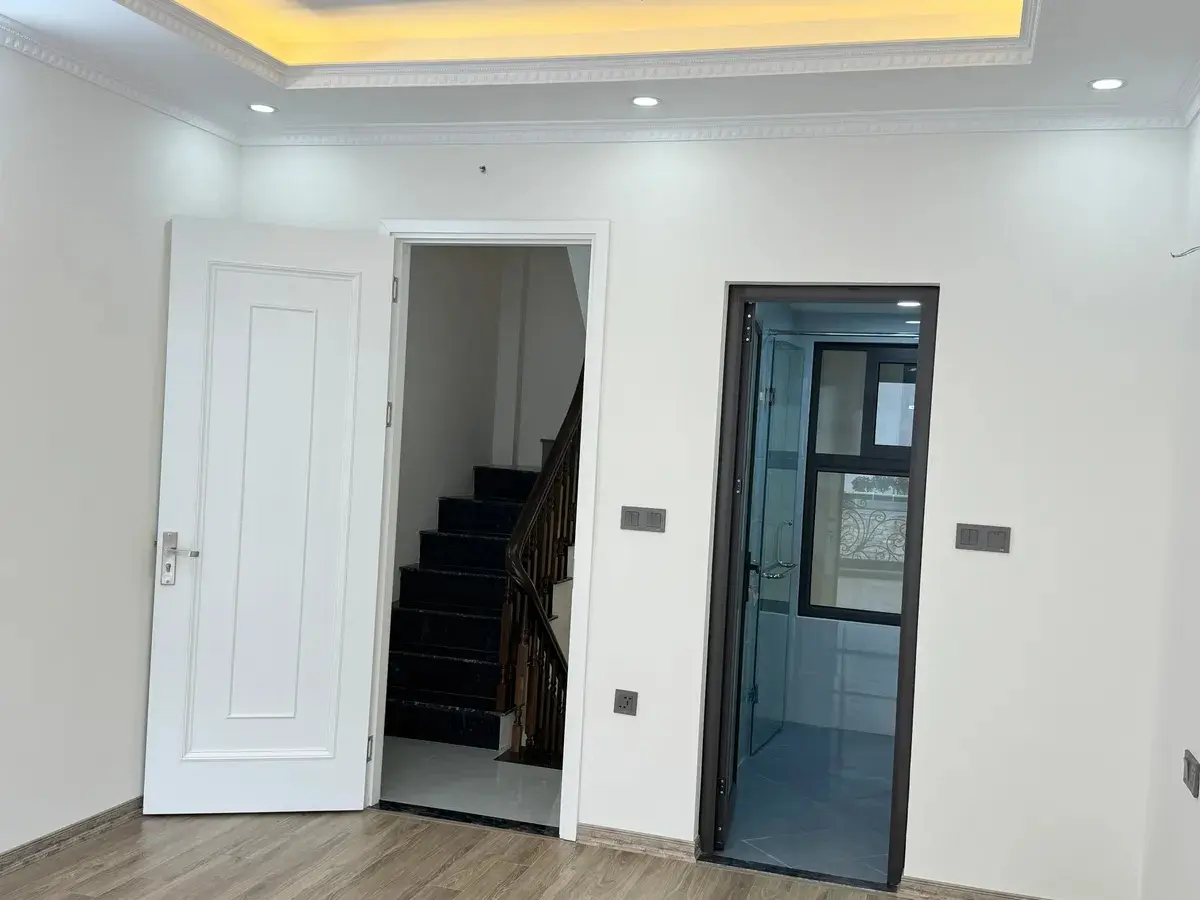 Bán nhà riêng 7,6 tỷ, 35m2, 4PN, 4WC tại Yên Hòa, Cầu Giấy, Hà Nội đẹp, tiện ích