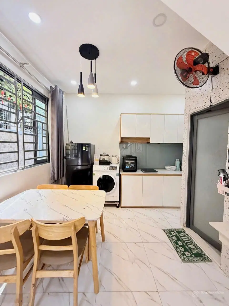 Chỉ cần 2tỷ450 bạn đã có ngay thu nhập 18triệu/1 tháng nằm ngay vị trí vàng Đường Kỳ Đồng quận 3