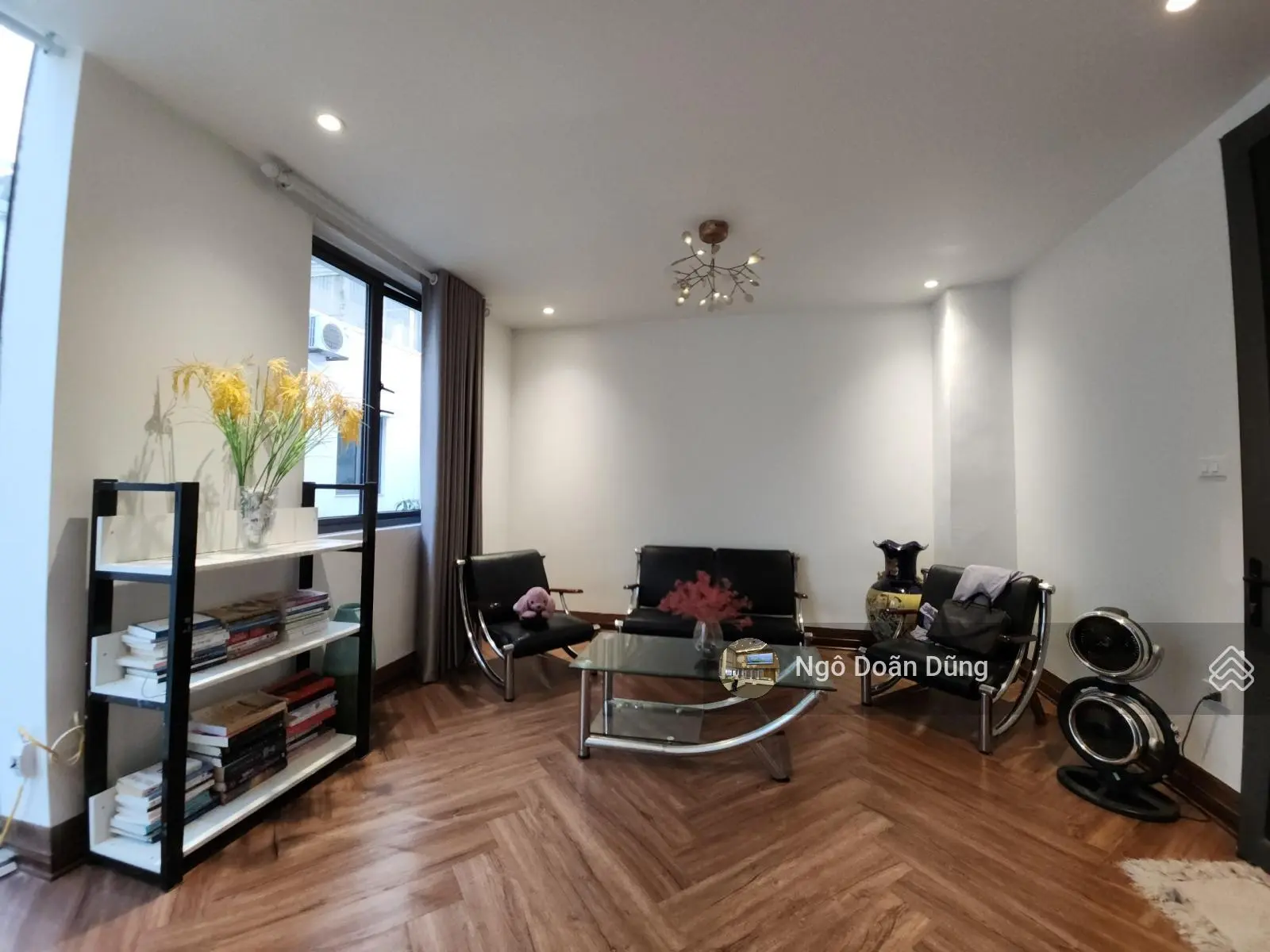 Chính chủ bán căn liền kề 120m2 Gamuda Gardens đầy đủ nội thất 4 tầng 78m2 sàn 0904 744 ***